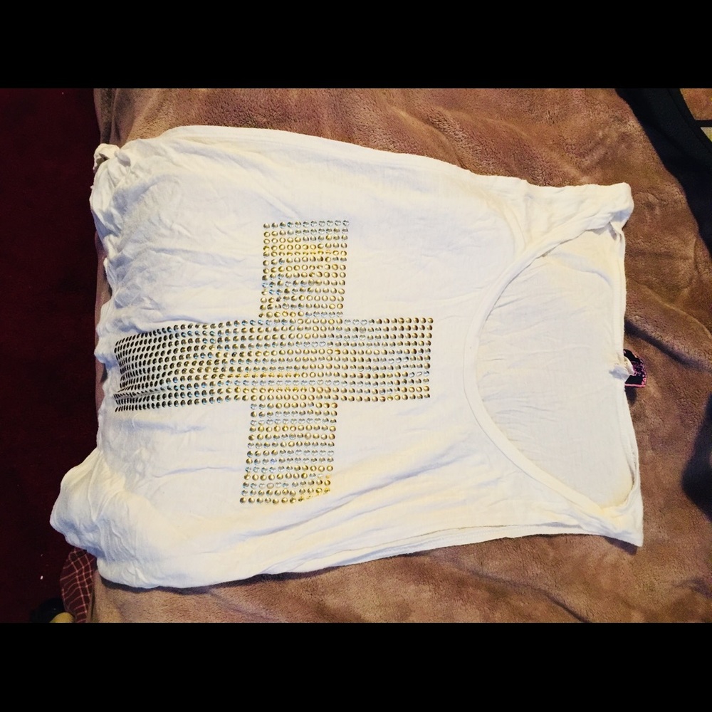 Cross tank